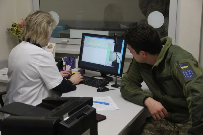 Членів ВЛК хочуть карати по-новому: які зміни готує Міноборони